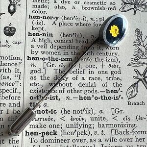 Vintage Oval Gold Rose Stick Pin